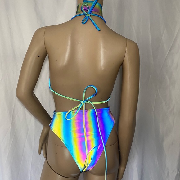 Two piece Rainbow and Reflective bikini - Picture 5 of 9